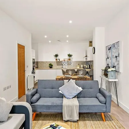 Exquisite Scandi Gem Of - Sleeps 6 *